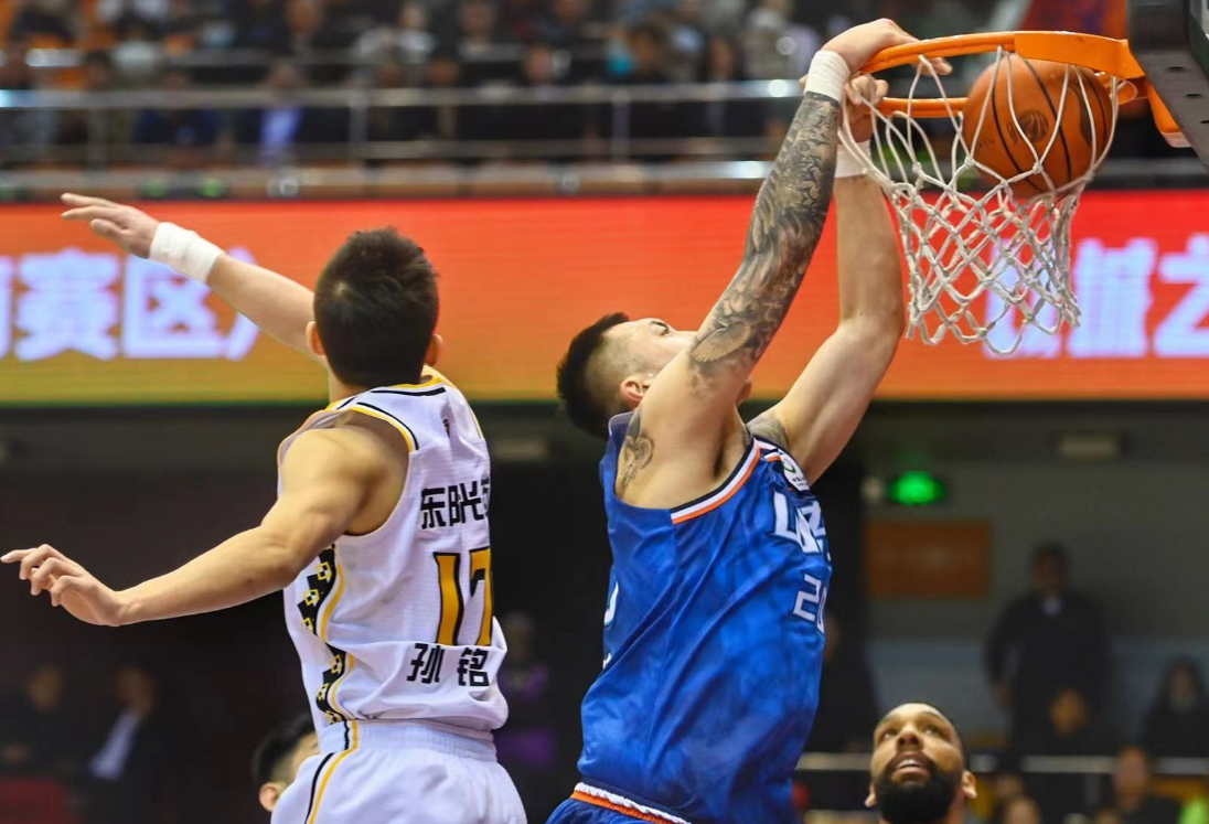 开云体育平台注册CBA季后赛冲刺阶段再迎强敌，塞维利亚扳平良机，主帅态度：球迷炸锅，细节决定成败的简单介绍