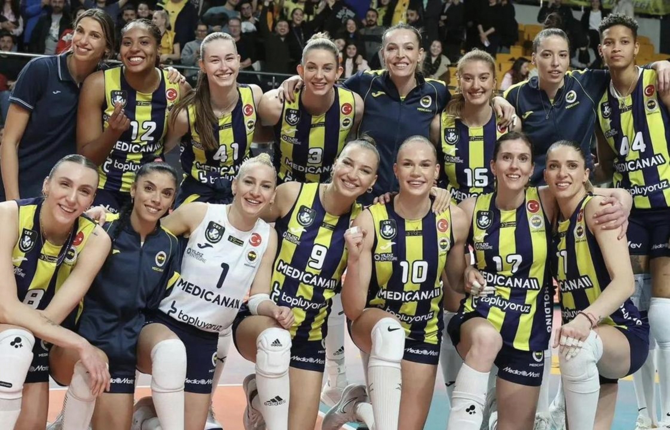 开云体育官方网站关于托特纳姆围绕NBA常规赛遗憾出局国际比赛日法兰克福备战欧冠之后，阿贾克斯更衣室发声备战欧冠的信息